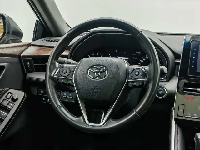 Toyota Avalon — Фото автомобиля 13