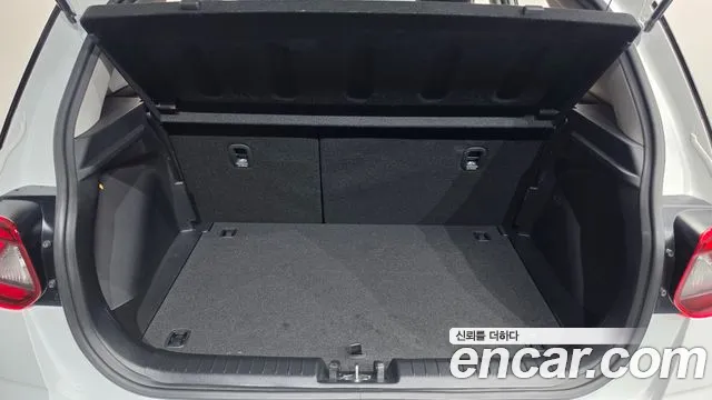 Hyundai Venue Venue 1.6 Premium — Фото автомобиля 16