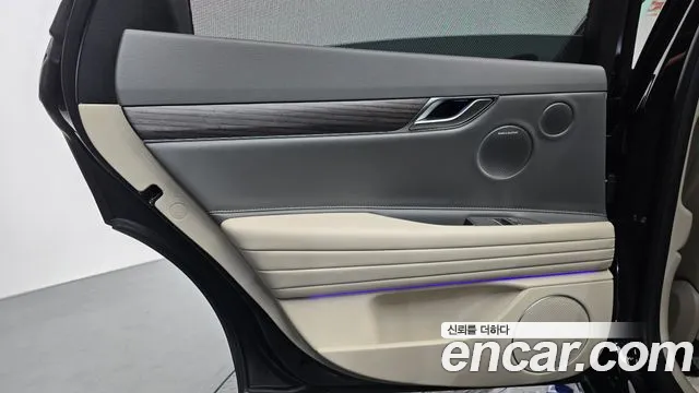 Genesis G80 Бензин 2.5 турбо AWD — Фото автомобиля 8
