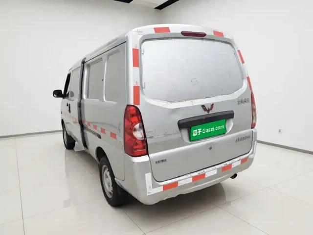 Wuling Rongguang — Фото автомобиля 24