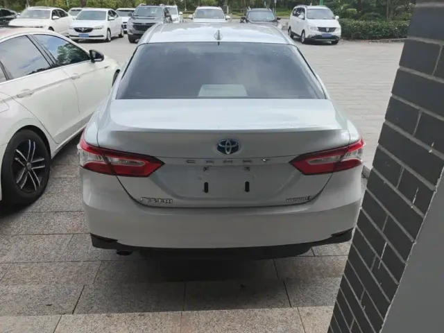 Toyota Camry — Фото автомобиля 5