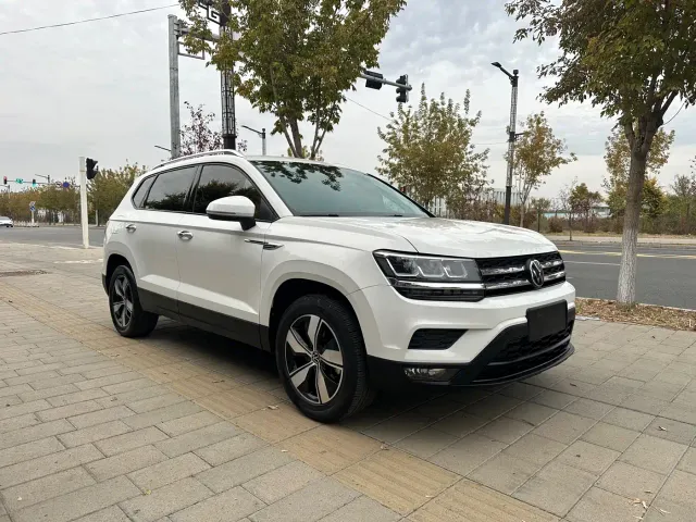 Volkswagen Tharu — Фото автомобиля 2