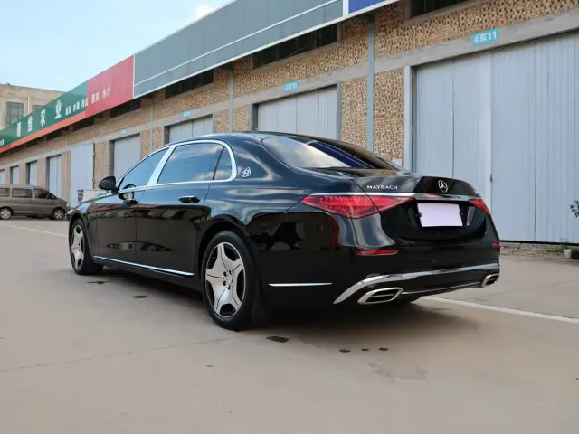 Mercedes-Benz Maybach S-Class — Фото автомобиля 22