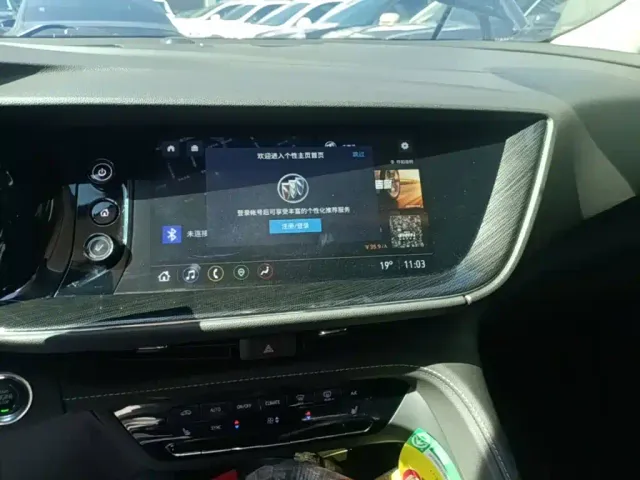Buick Envision Plus — Фото автомобиля 12
