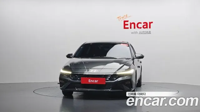 Hyundai Avante CN7 — Фото автомобиля 3
