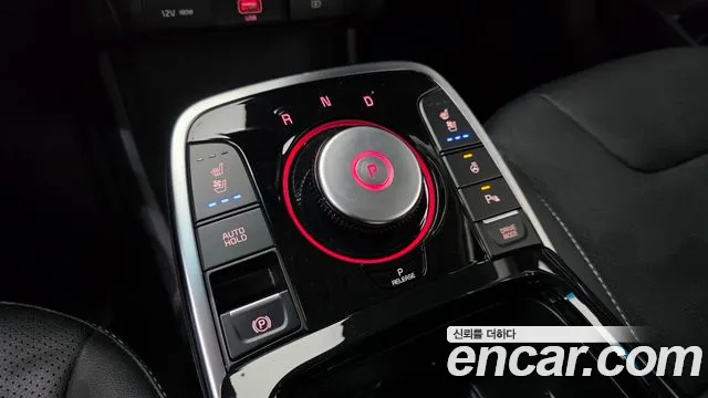 Kia Niro — Фото автомобиля 8