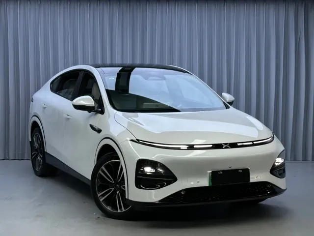 Xpeng G6 — Фото автомобиля 3