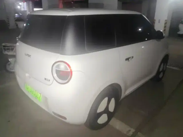 Changan Lumin — Фото автомобиля 3