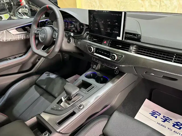 Audi A4L — Фото автомобиля 7