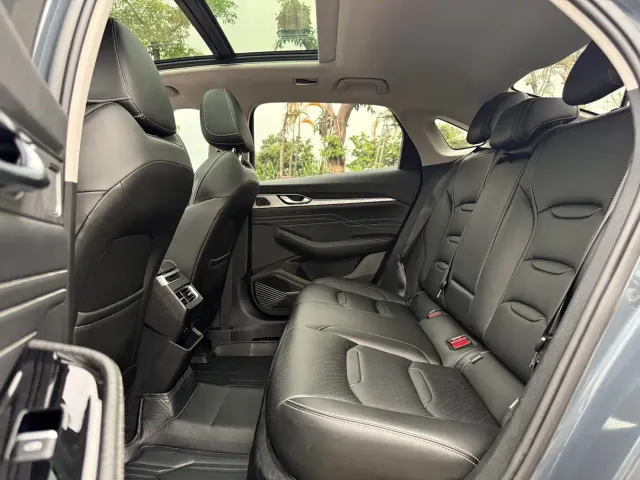 Geely Xingrui — Фото автомобиля 6