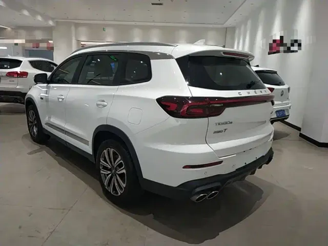 Chery Tiggo 8 — Фото автомобиля 4