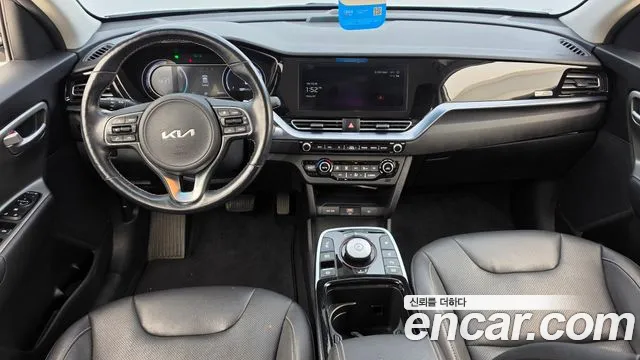 Kia Niro — Фото автомобиля 7