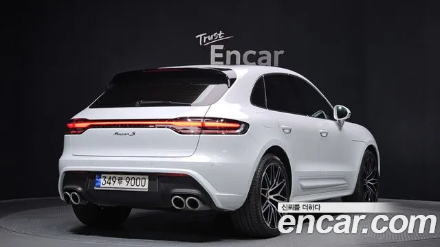 Porsche Macan — Фото автомобиля 2