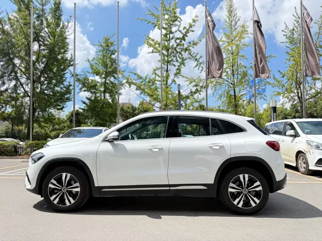 Mercedes-Benz GLA-Class — Фото автомобиля 8
