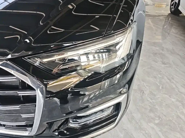 Audi A6L — Фото автомобиля 23