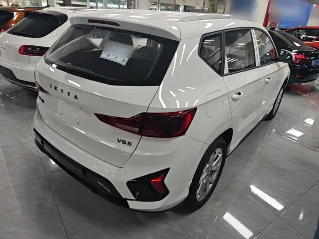 Jetta VS5 — Фото автомобиля 6
