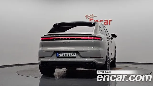 Porsche Cayenne PO536 — Фото автомобиля 3