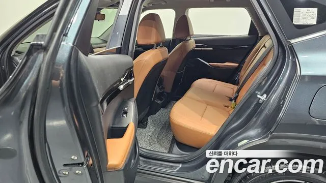 Kia Seltos Новый Seltos Бензин 2.0 2WD — Фото автомобиля 5