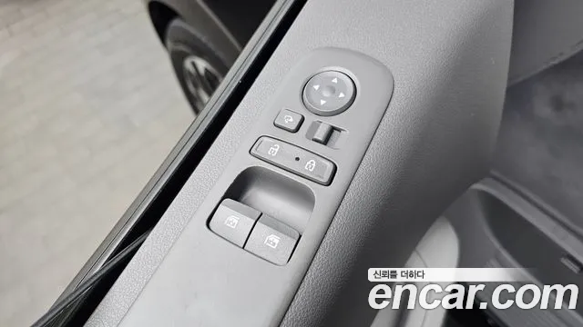 Hyundai Staria Staria 4WD Lounge 7 мест — Фото автомобиля 30