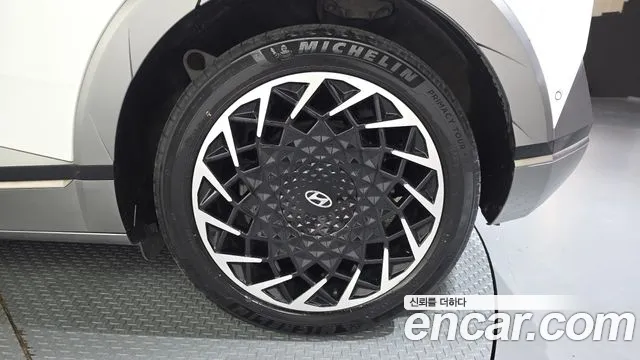 Hyundai Ioniq5 Ioniq5 Long Range AWD — Фото автомобиля 17