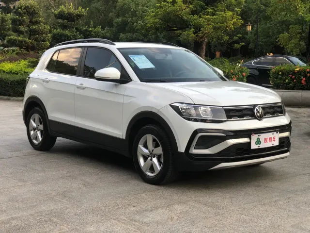 Volkswagen T-Cross — Фото автомобиля 3