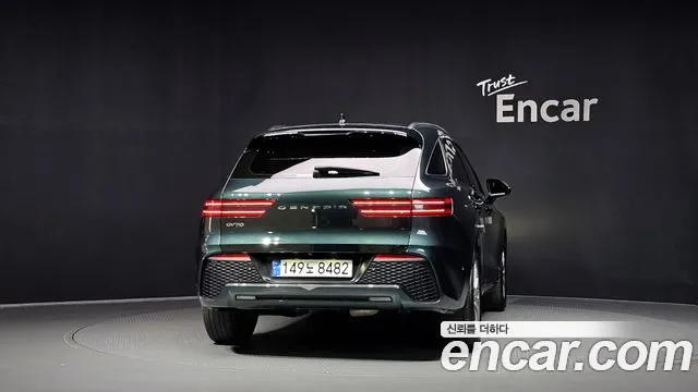 Genesis GV70 — Фото автомобиля 4