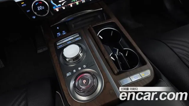 Genesis G80 RG3 — Фото автомобиля 12