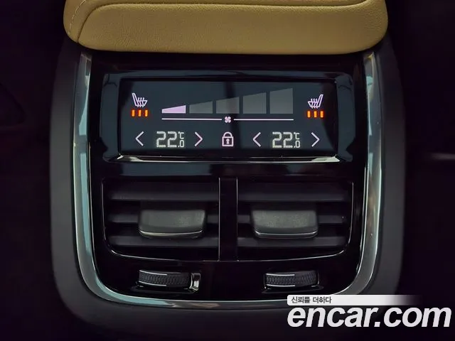 Вольво V60 V60 Cross Country 2 поколение B5 Ultimate AWD — Фото автомобиля 19