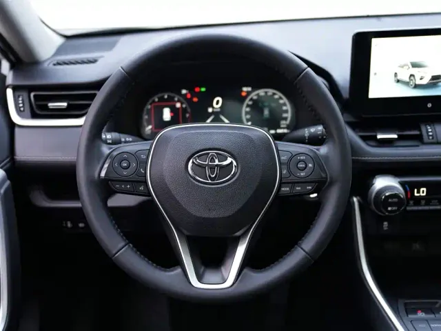 Toyota Wildlander — Фото автомобиля 12