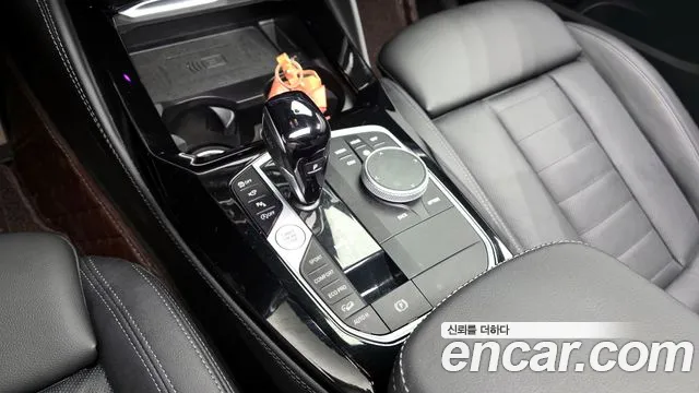 BMW X4 xDrive20i M Sport — Фото автомобиля 9