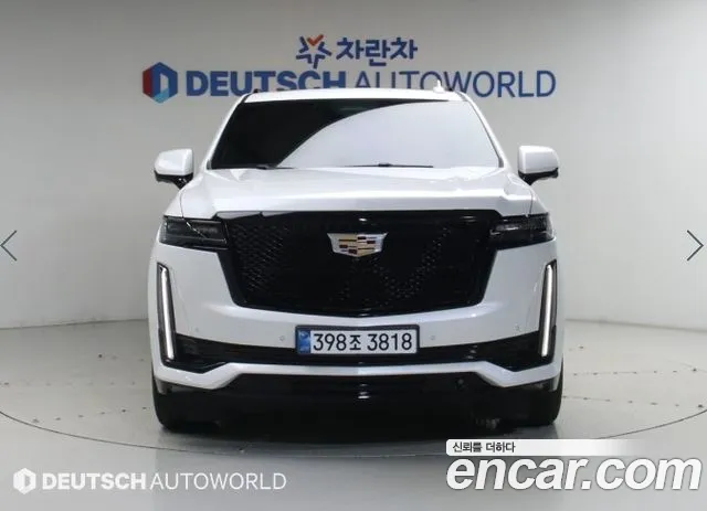 Cadillac Escalade 5th Gen — Фото автомобиля 3
