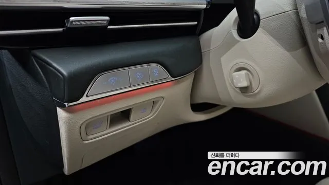 Genesis GV80 2.5T Бензин 2WD — Фото автомобиля 30