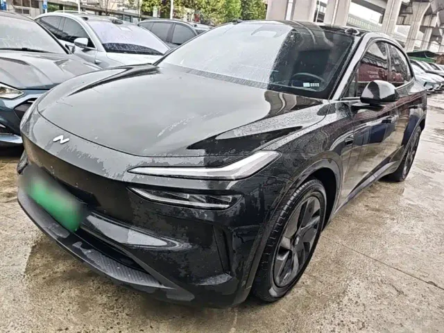 Фотография автомобиля — Onvo L60