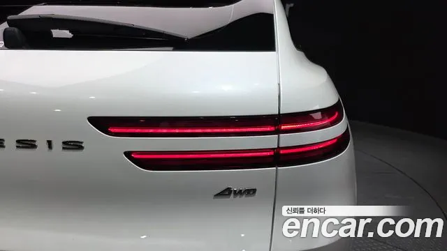 Genesis GV70 — Фото автомобиля 23