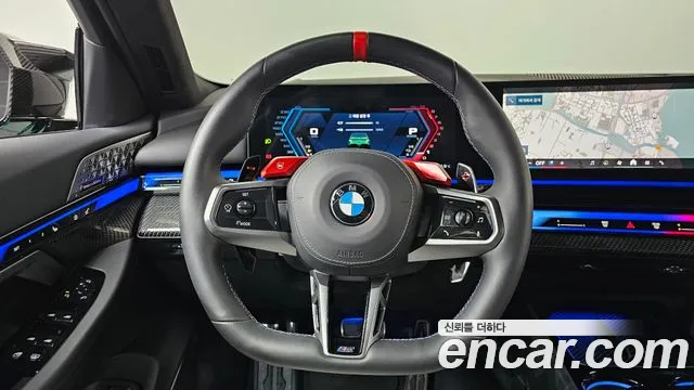 BMW M5 G90 — Фото автомобиля 13