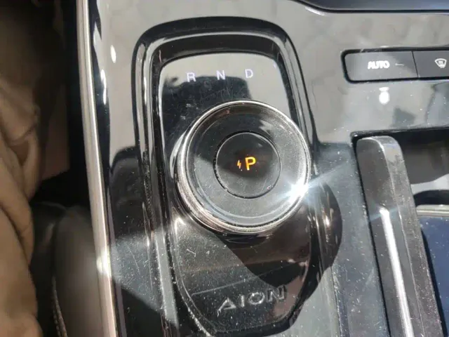 GAC Aion S Plus — Фото автомобиля 13