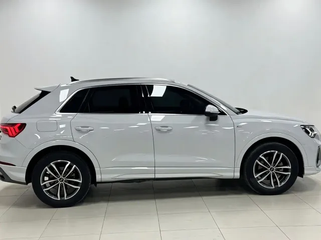 Audi Q3 — Фото автомобиля 7