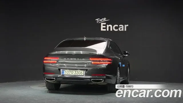 Genesis G80 Бензин 3.5 турбо AWD — Фото автомобиля 4