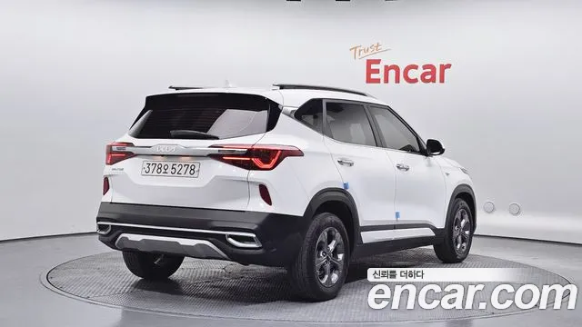 Kia Seltos Seltos Бензин 1.6 турбо 2WD — Фото автомобиля 2