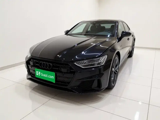 Фотография автомобиля — Audi A7L
