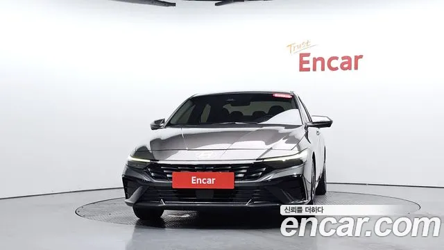 Hyundai Avante CN7 — Фото автомобиля 2