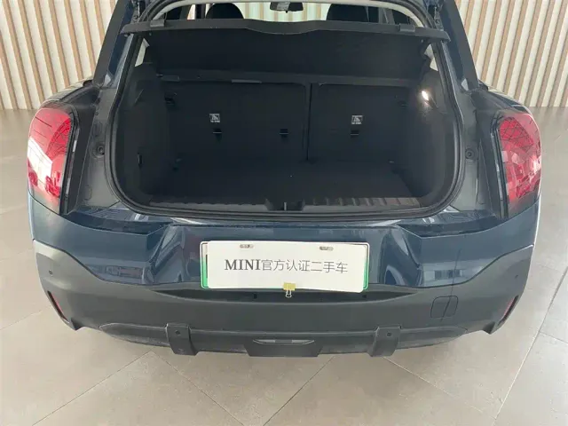 MINI Electric MINI ACEMAN — Фото автомобиля 13
