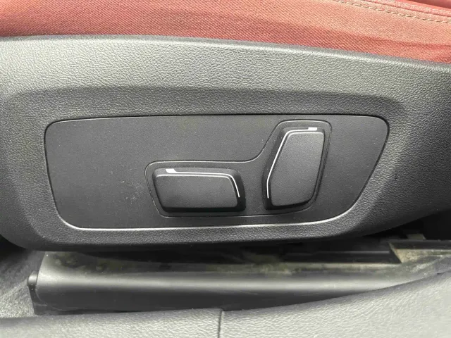 BMW 3 Series — Фото автомобиля 11