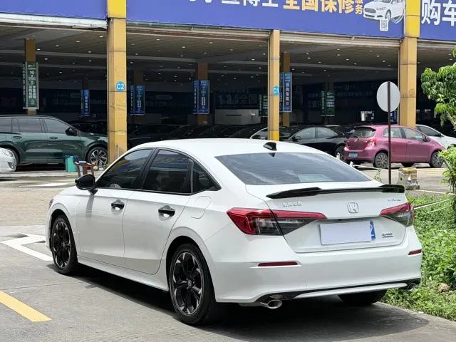 Honda Civic — Фото автомобиля 13