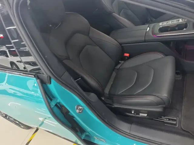 Xiaomi SU7 — Фото автомобиля 24