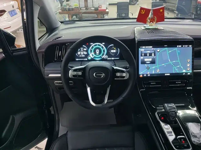 GAC Trumpchi M8 — Фото автомобиля 10