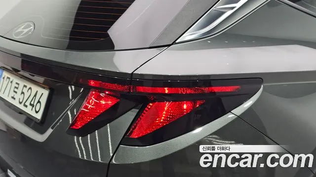 Hyundai Tucson Tucson (NX4) Бензин 1.6 турбо 2WD — Фото автомобиля 23