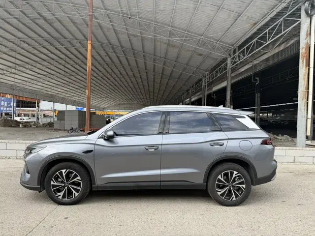 BYD Song Pro — Фото автомобиля 8