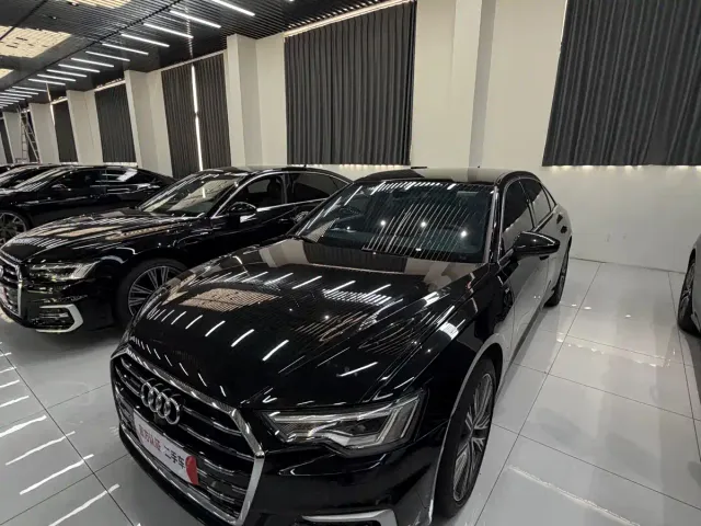 Audi A6L — Фото автомобиля 3
