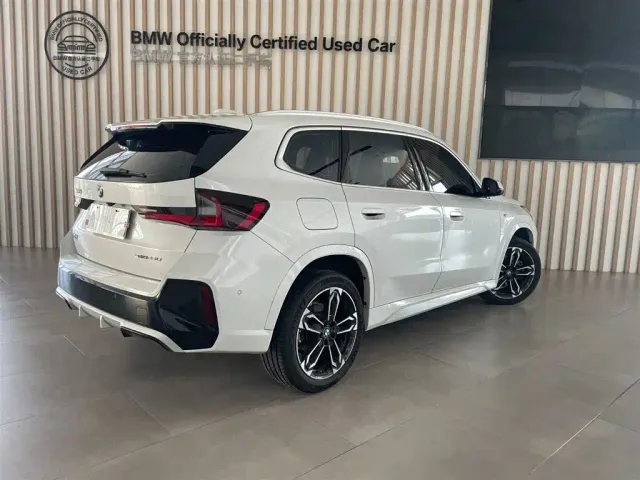 BMW X1 — Фото автомобиля 4